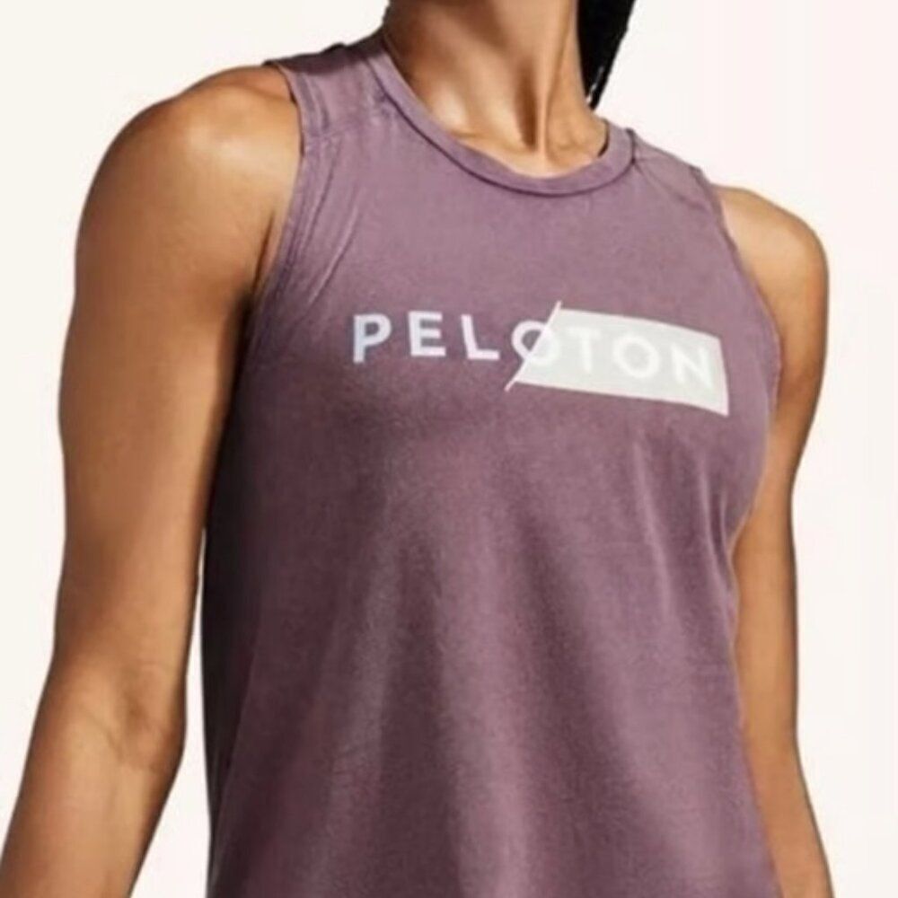 Peloton Graphic Sleeveless Tank Size Large   98